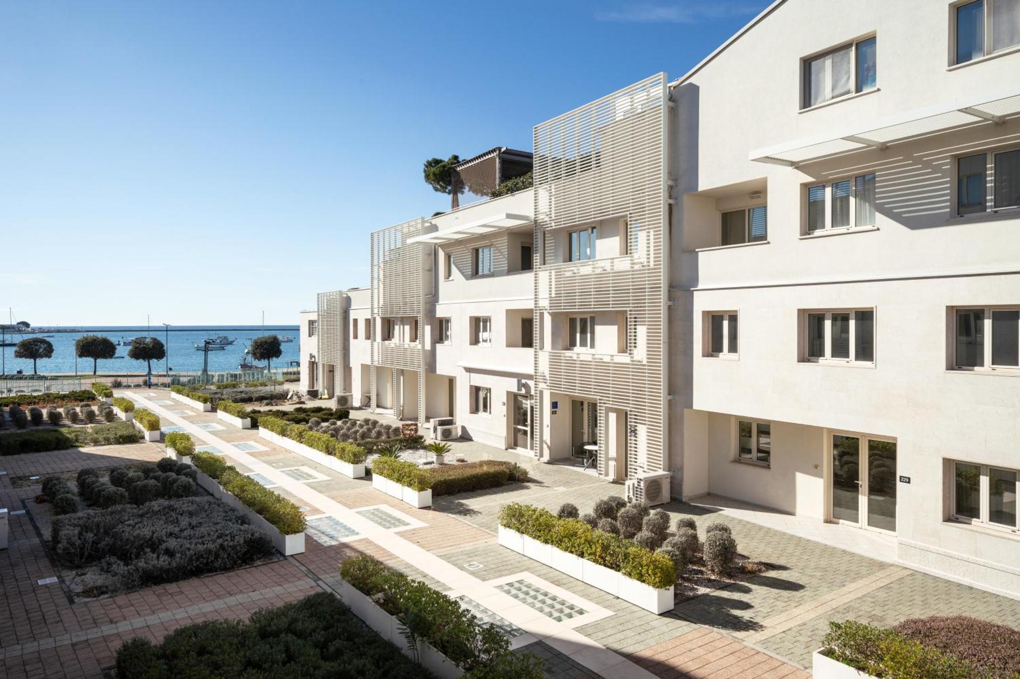 Humagum Sea View Apartment - Garden Palace أوماغ المظهر الخارجي الصورة