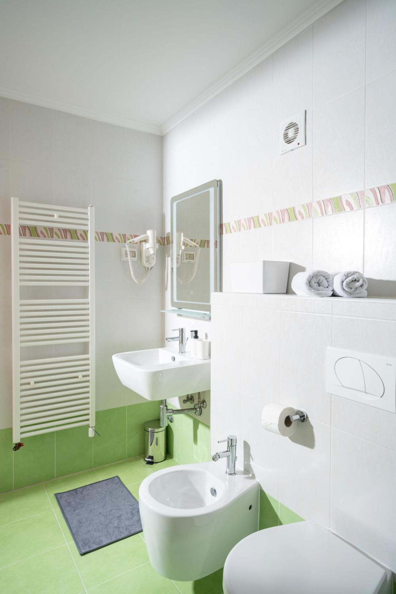 Humagum Sea View Apartment - Garden Palace أوماغ المظهر الخارجي الصورة